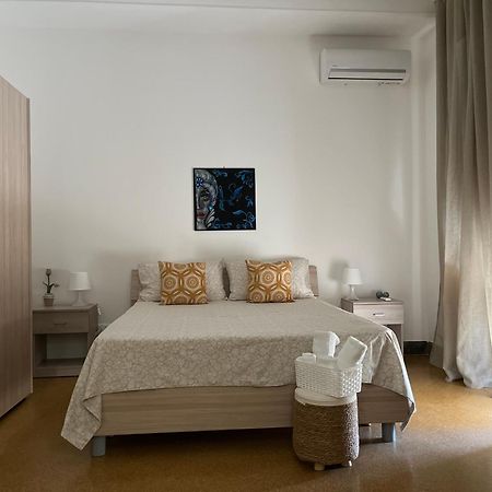 Donizetti 19 Hotel Palermo Bagian luar foto